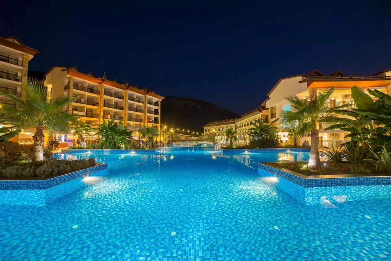 857754RAMADARESORT_SHABAVIZ (12).jpg